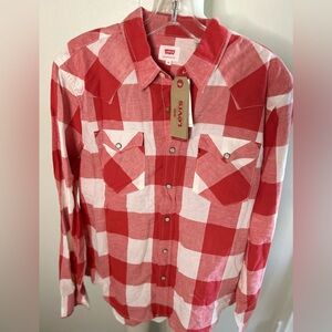 Levis long sleeve shirt